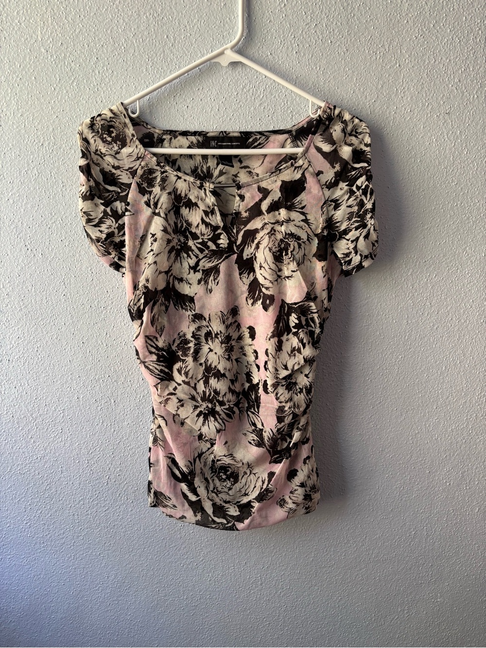 🌹🩷SEMI SHEER FLORAL FITTED OFFICE TOP